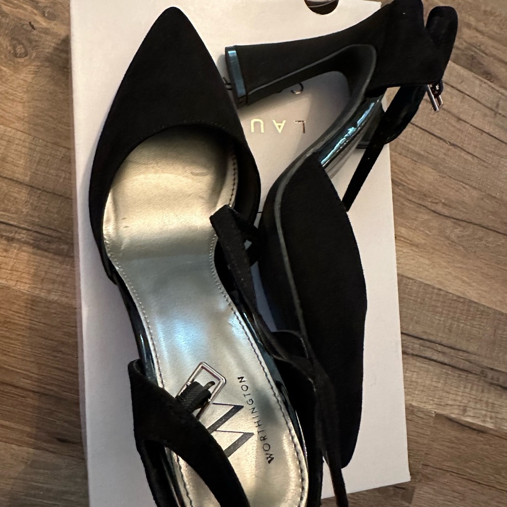 Heels - Picture 2 of 2